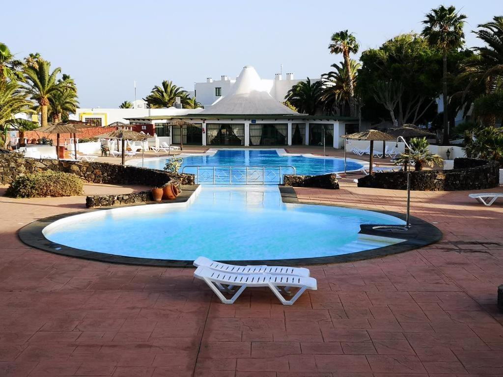 Playa Roca Bungalows Costa Teguise Exteriér fotografie