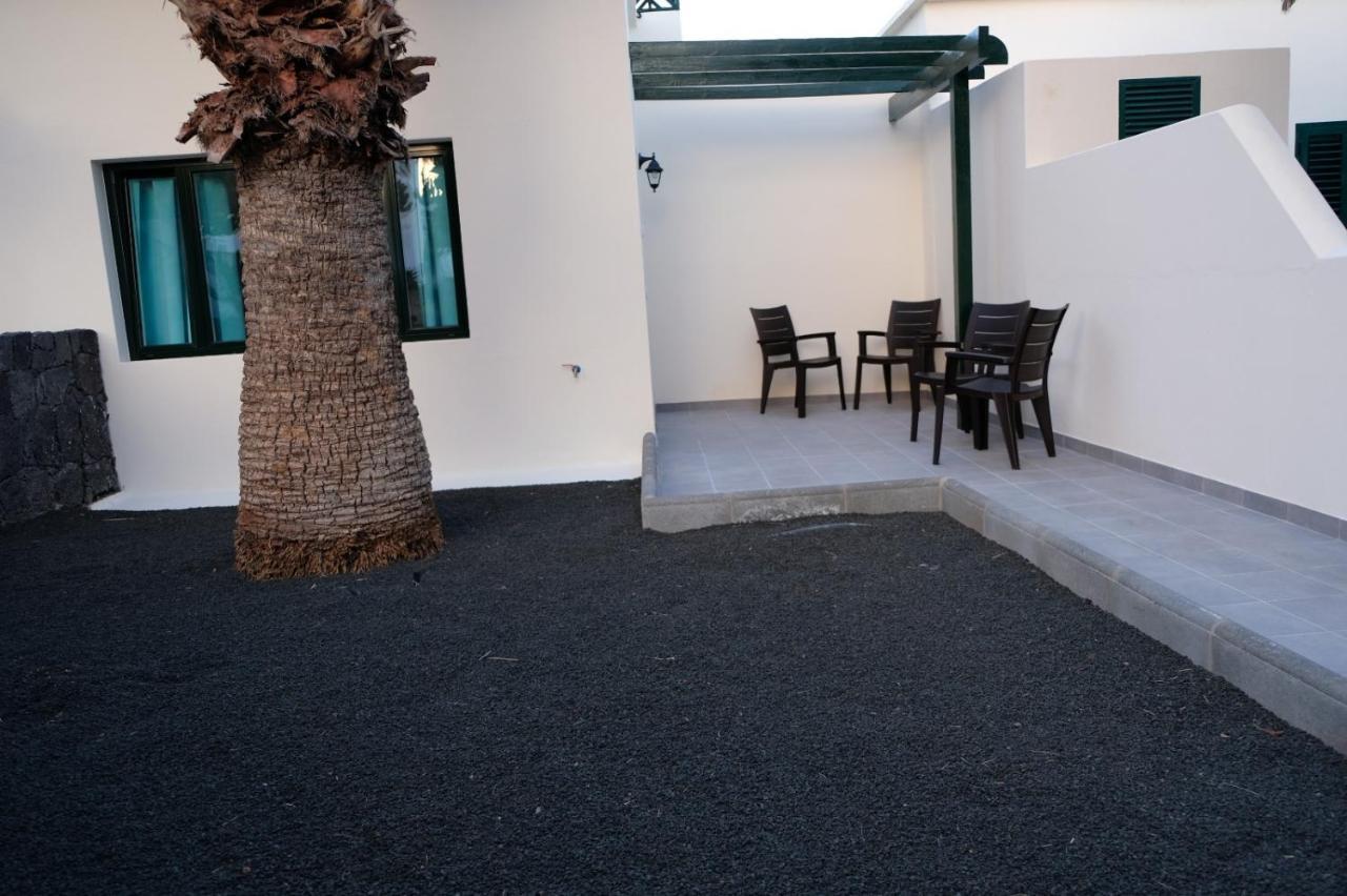 Playa Roca Bungalows Costa Teguise Exteriér fotografie